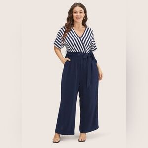 NWT BloomChic Navy & White shortsleeve Jumpsuit